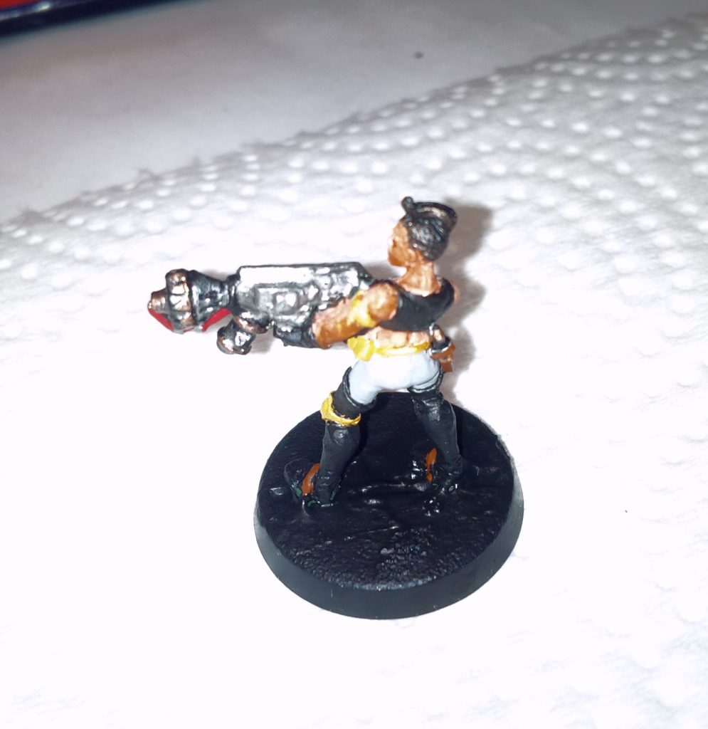 Female Guardsman or Inquisition Acolyte with flamer (back)